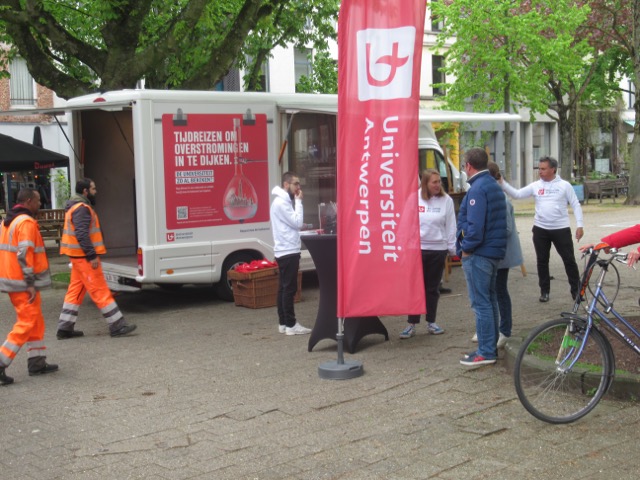 Tijdreizen met de univ