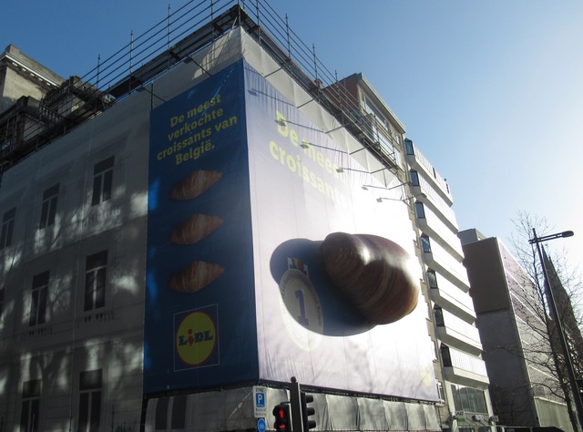 Big Lidl croissAnt