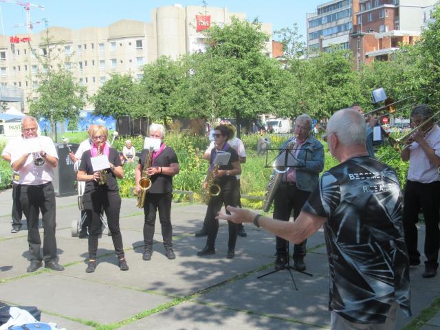 Vrolijke bAnd!