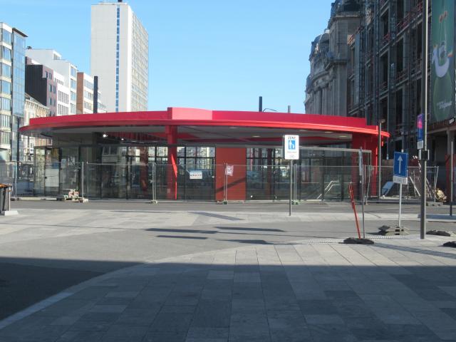 A nieuw tAnkstAtion.