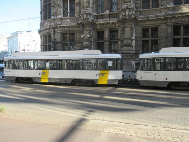 De trAmleegte.